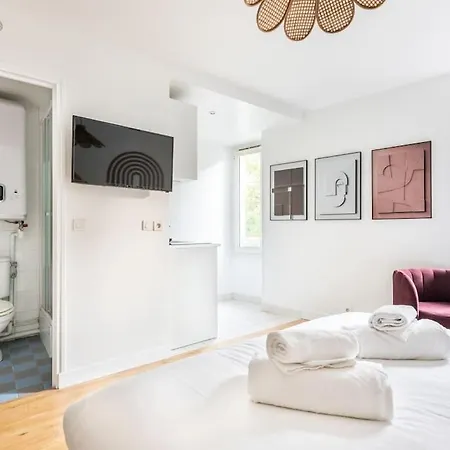 Place De La Nation - V Apartment Paris