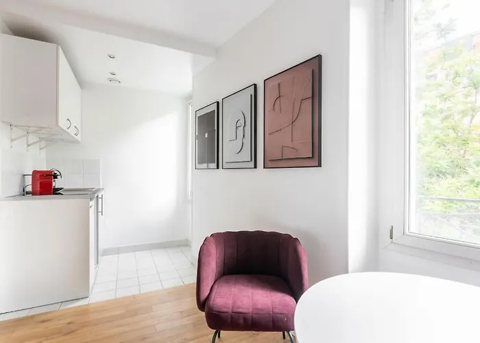 Place De La Nation - V Apartment *